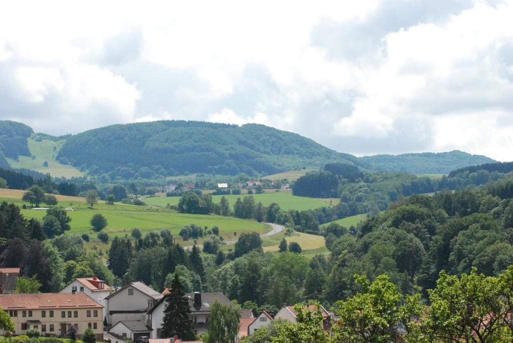 Ferienwohnungen Fliegerstrasse Gersfeld Exteriér fotografie